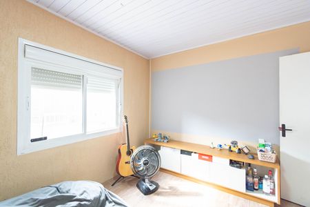 Casa à venda com 140m², 4 quartos e 2 vagas