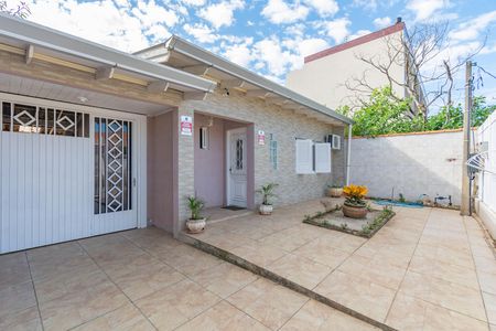 Casa à venda com 140m², 4 quartos e 2 vagas