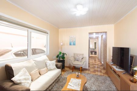 Casa à venda com 140m², 4 quartos e 2 vagas