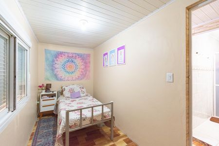 Casa à venda com 140m², 4 quartos e 2 vagas