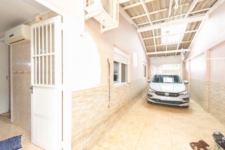 Casa à venda com 140m², 4 quartos e 2 vagas