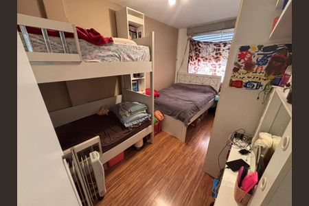 Quarto de apartamento à venda com 1 quarto, 47m² em Santa Tereza, Porto Alegre