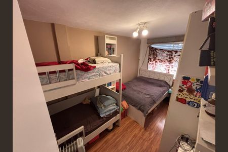 Quarto de apartamento à venda com 1 quarto, 47m² em Santa Tereza, Porto Alegre