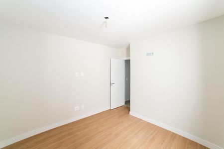 Quarto de apartamento à venda com 1 quarto, 90m² em Sagrada Família, Belo Horizonte