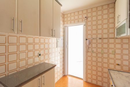Apartamento para alugar com 65m², 2 quartos e 1 vagaCozinha