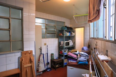 Apartamento à venda com 90m², 3 quartos e 1 vagaÁrea de Serviço