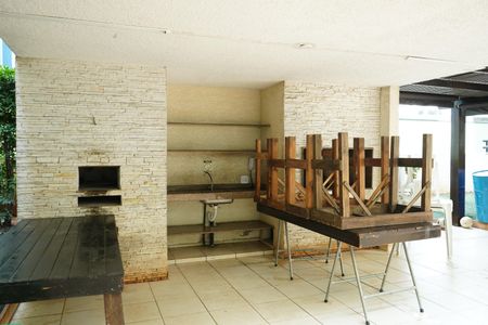 Apartamento à venda com 54m², 2 quartos e 1 vagaÁrea comum - Churrasqueira
