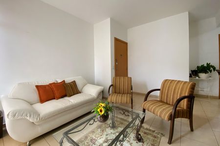 Apartamento para alugar com 199m², 3 quartos e 3 vagasSala