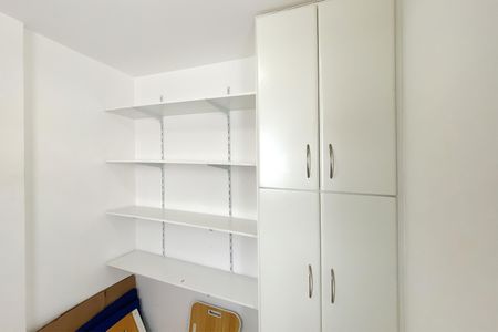 Apartamento para alugar com 199m², 3 quartos e 3 vagasQuarto de Serviço