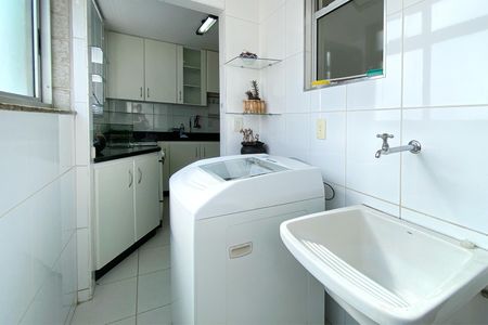 Apartamento para alugar com 199m², 3 quartos e 3 vagasÁrea de Serviço