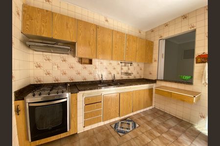 Casa à venda com 400m², 4 quartos e 1 vaga