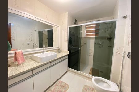 Casa à venda com 400m², 4 quartos e 1 vaga
