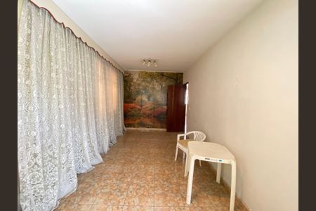 Casa à venda com 400m², 4 quartos e 1 vaga