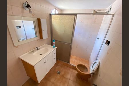 Casa à venda com 400m², 4 quartos e 1 vaga