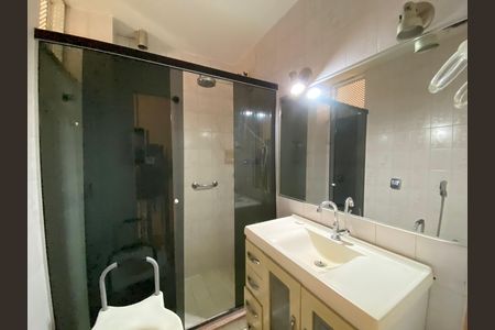 Casa à venda com 400m², 4 quartos e 1 vaga