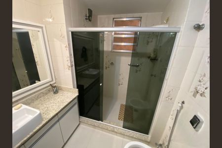 Casa à venda com 4 quartos, 400m² em Del Castilho, Rio de Janeiro