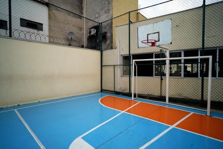 Apartamento para alugar com 58m², 2 quartos e 1 vagaÁrea comum