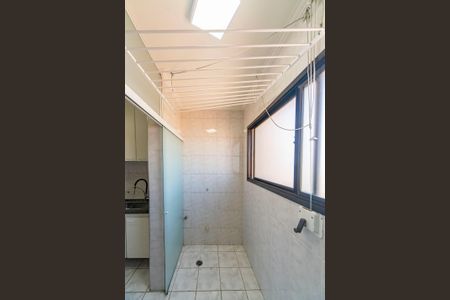 Apartamento para alugar com 60m², 2 quartos e 1 vagaÁrea de Serviço