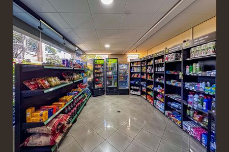 Apartamento para alugar com 60m², 2 quartos e 1 vagaMini Mercado