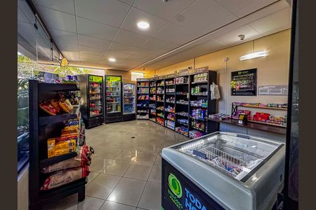 Apartamento para alugar com 60m², 2 quartos e 1 vagaMini Mercado