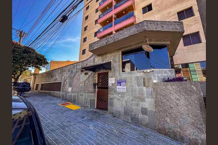 Apartamento para alugar com 60m², 2 quartos e 1 vagaFachada 