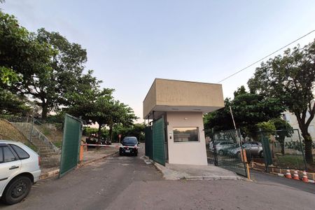Apartamento à venda com 67m², 3 quartos e 1 vaga Apartamento à venda com 67m², 3 quartos e 1 vagaFachada e Portaria