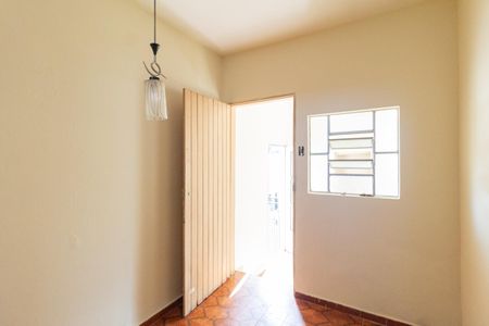 Casa à venda com 250m², 5 quartos e 2 vagas Casa à venda com 250m², 5 quartos e 2 vagasCozinha