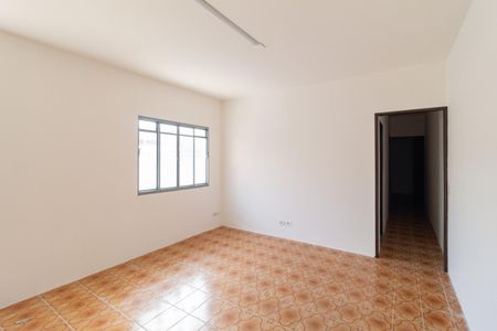 Casa à venda com 250m², 5 quartos e 2 vagas Casa à venda com 250m², 5 quartos e 2 vagasSala