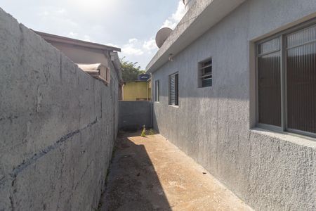 Casa à venda com 250m², 5 quartos e 2 vagas Casa à venda com 250m², 5 quartos e 2 vagasÁrea de serviço