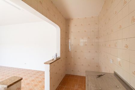 Casa à venda com 250m², 5 quartos e 2 vagas Casa à venda com 250m², 5 quartos e 2 vagasCozinha