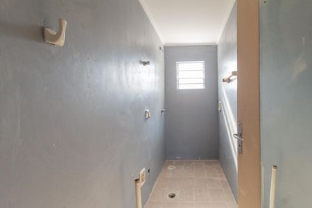 Casa à venda com 250m², 5 quartos e 2 vagas Casa à venda com 250m², 5 quartos e 2 vagasBanheiro 1