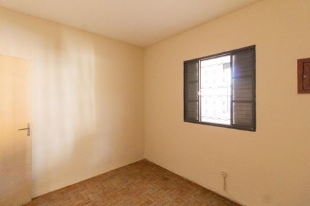 Casa à venda com 250m², 5 quartos e 2 vagas Casa à venda com 250m², 5 quartos e 2 vagasQuarto 1