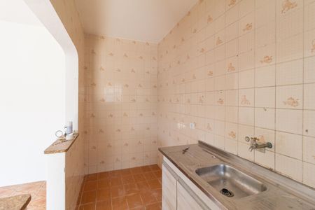 Casa à venda com 250m², 5 quartos e 2 vagas Casa à venda com 250m², 5 quartos e 2 vagasCozinha