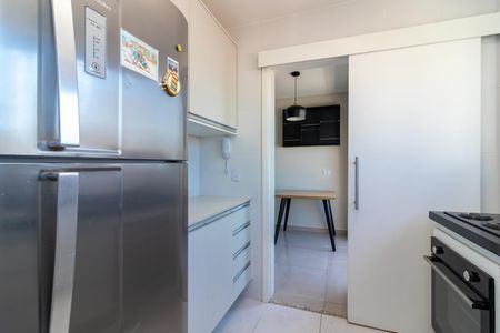 Apartamento para alugar com 52m², 2 quartos e 2 vagasCozinha