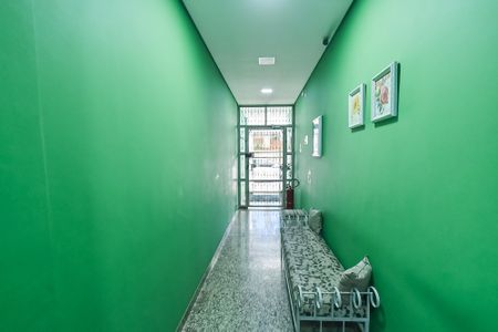 Apartamento para alugar com 73m², 2 quartos e sem vagaHall de entrada