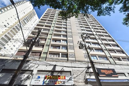 Apartamento para alugar com 73m², 2 quartos e sem vagaFachada