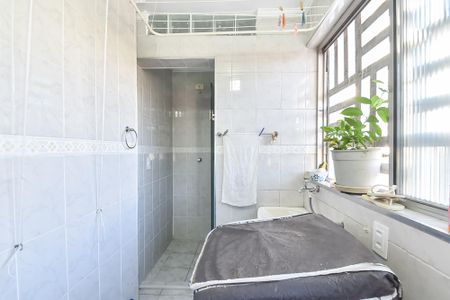 Apartamento para alugar com 73m², 2 quartos e sem vagaÁrea de serviço