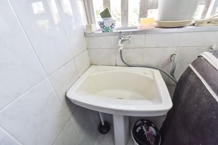 Apartamento para alugar com 73m², 2 quartos e sem vagaÁrea de serviço