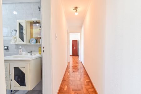 Apartamento para alugar com 73m², 2 quartos e sem vagaCorredor