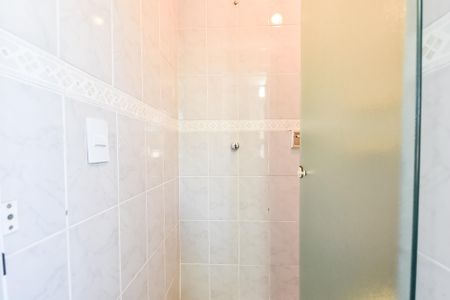 Apartamento para alugar com 73m², 2 quartos e sem vagaBanheiro de serviço