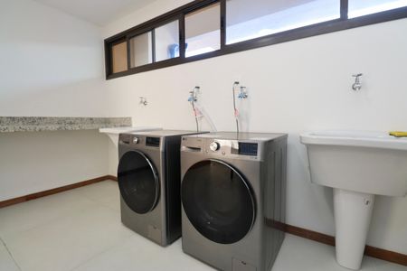 Studio para alugar com 25m², 1 quarto e 1 vagaLavanderia 