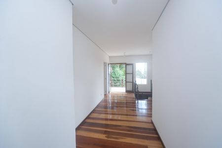 Casa de condomínio para alugar com 300m², 3 quartos e sem vagasala 2