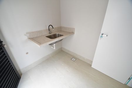 Casa de condomínio à venda com 423m², 3 quartos e 4 vagasÁrea de Serviço