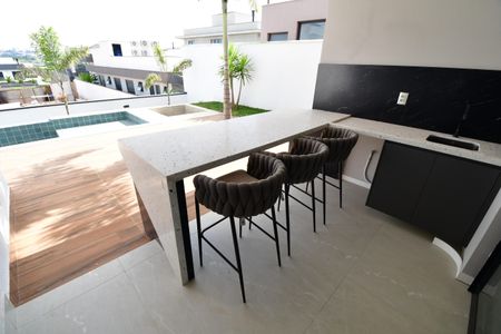 Casa de condomínio à venda com 423m², 3 quartos e 4 vagasVaranda