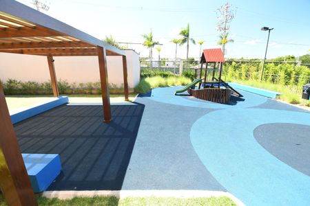 Casa de condomínio à venda com 423m², 3 quartos e 4 vagasÁrea comum - Playground