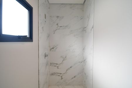 Casa de condomínio à venda com 423m², 3 quartos e 4 vagasBanheiro Suíte