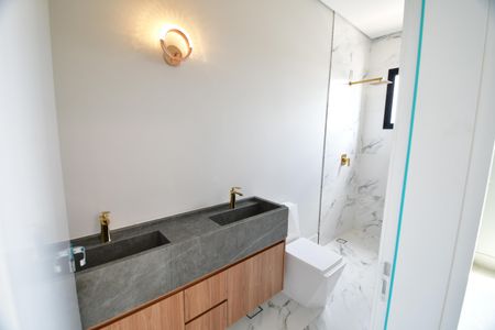 Casa de condomínio à venda com 423m², 3 quartos e 4 vagasBanheiro Suíte