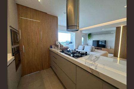 Apartamento à venda com 110m², 3 quartos e 3 vagasCozinha