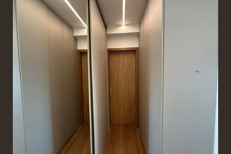 Apartamento à venda com 110m², 3 quartos e 3 vagasBanheiro da Suíte 2