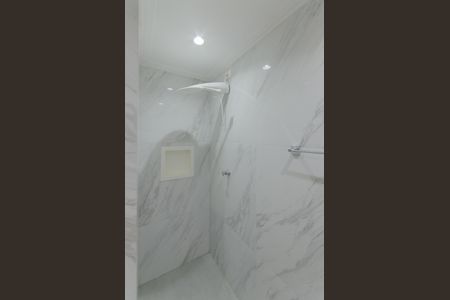 Apartamento à venda com 40m², 1 quarto e 2 vagasBanheiro